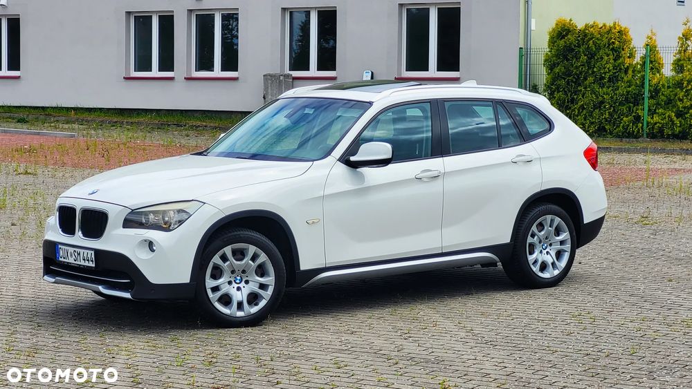 BMW X1 xDrive18d xLine - 9