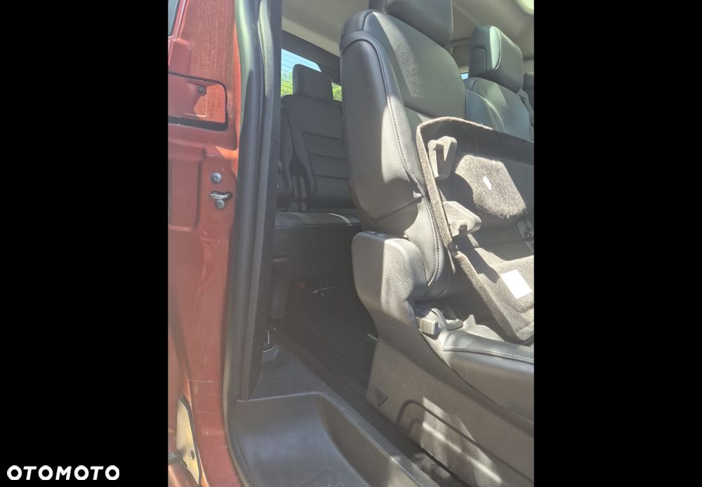 Peugeot Traveller L2 2.0 EAT8 Business VIP - 14