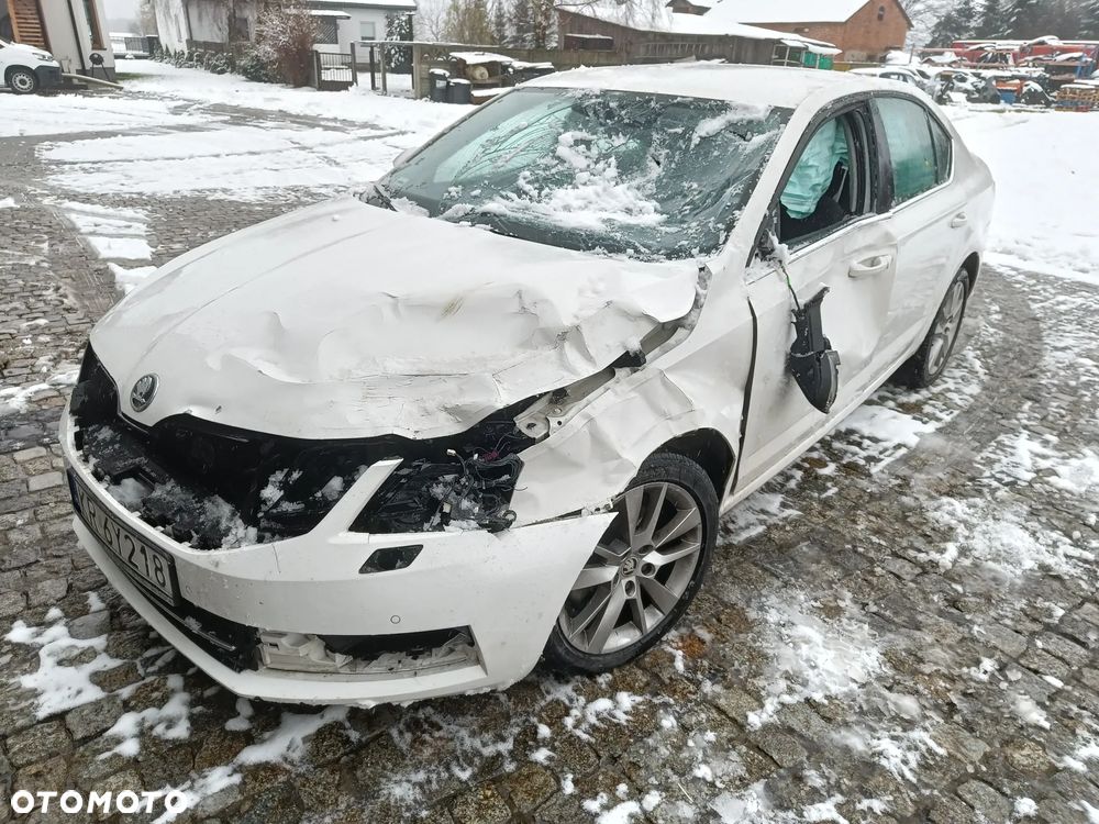 Skoda Octavia 2.0 TDI Style DSG - 1