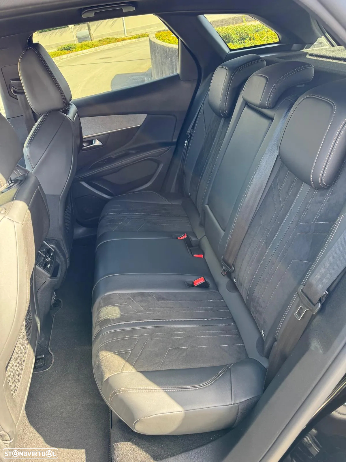 Peugeot 3008 1.5 BlueHDi GT Pack EAT8 - 10