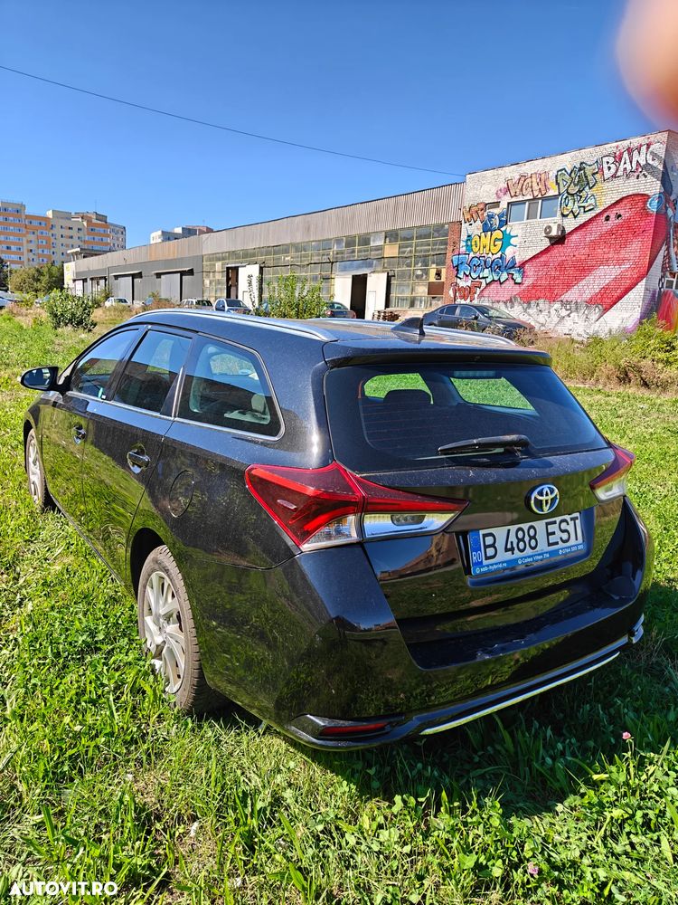 Toyota Auris - 9