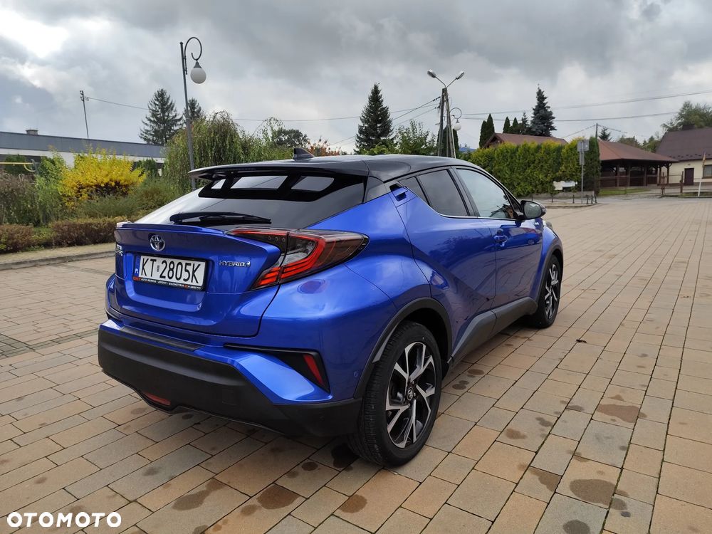 Toyota C-HR Hybrid Style Selection - 34