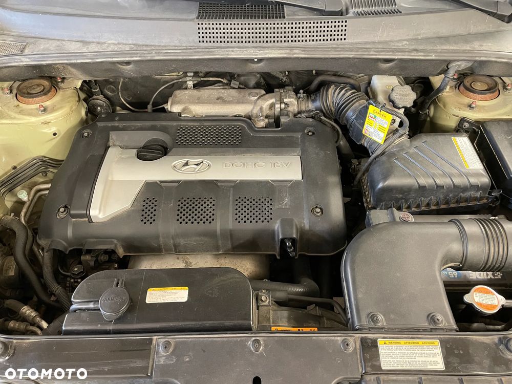Hyundai Tucson 2.0 4WD GLS - 13