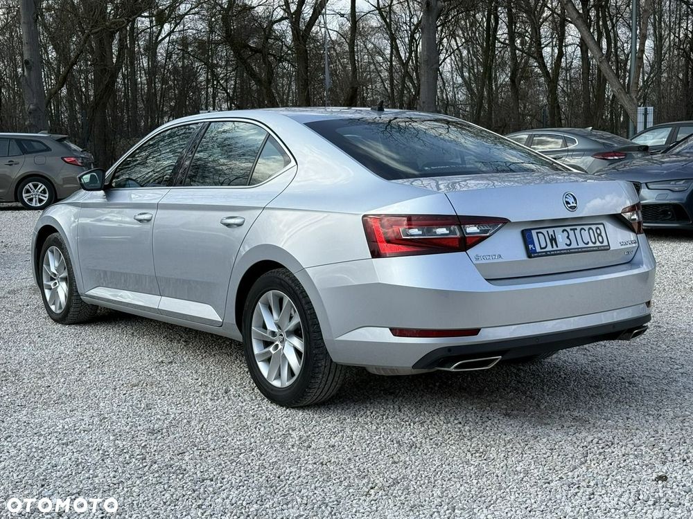 Skoda Superb 2.0 TSI 4x4 Ambition DSG - 5