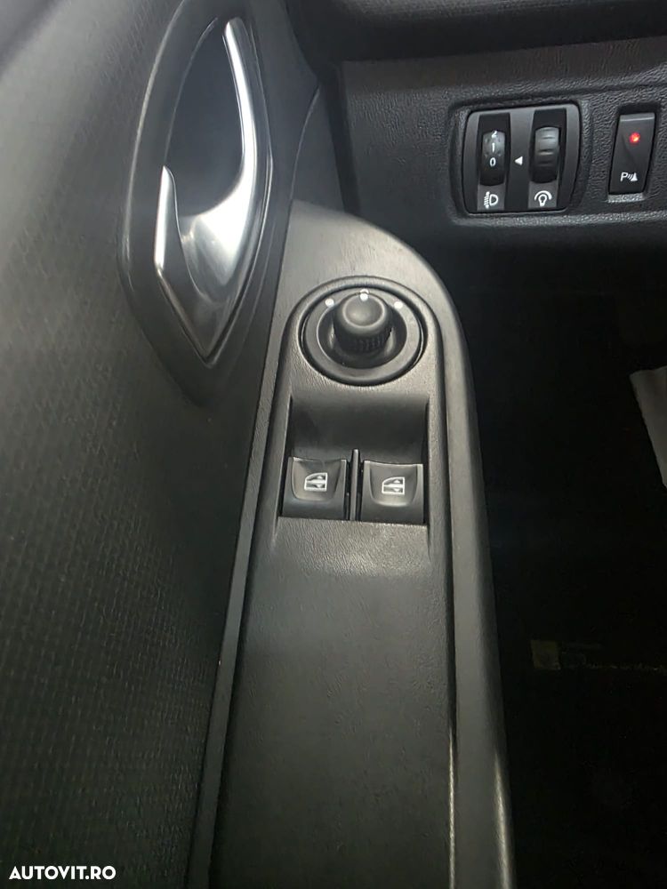 Renault Clio dCi Intens - 20