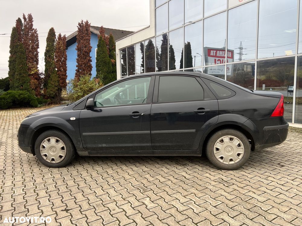Ford Focus 1.6 TDCi DPF Sport - 12