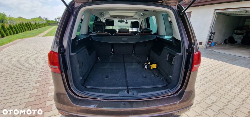 Volkswagen Sharan 2.0 TDI Highline DSG - 9