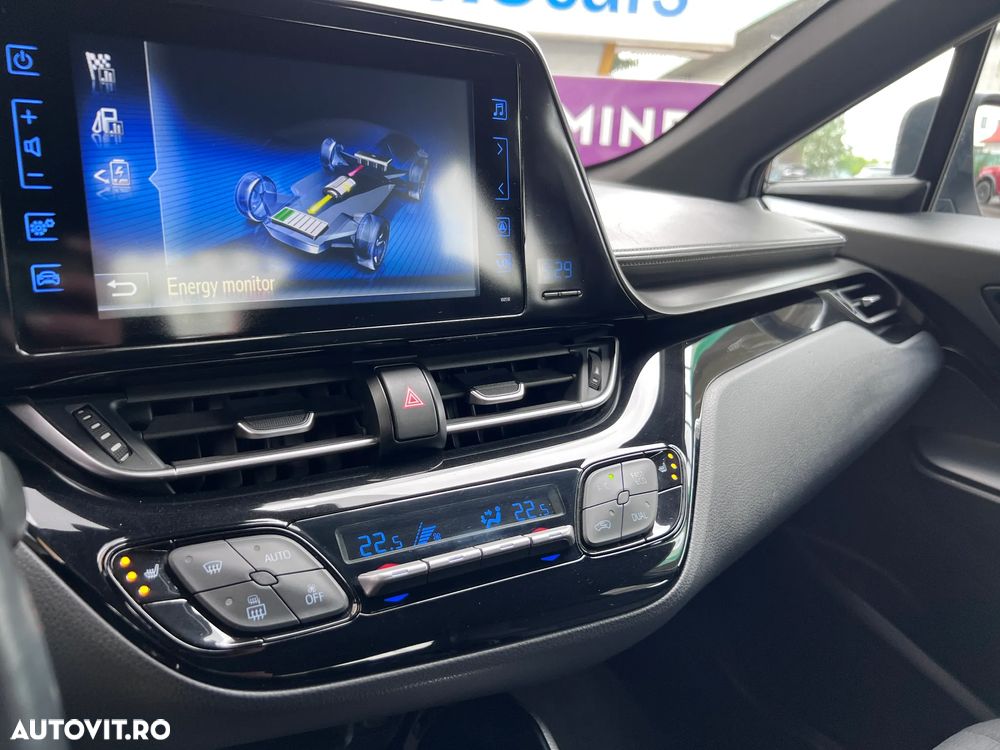 Toyota C-HR - 26