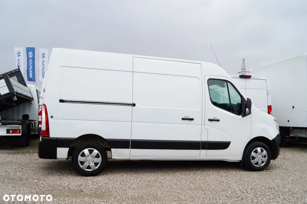 Nissan NV400 - 2