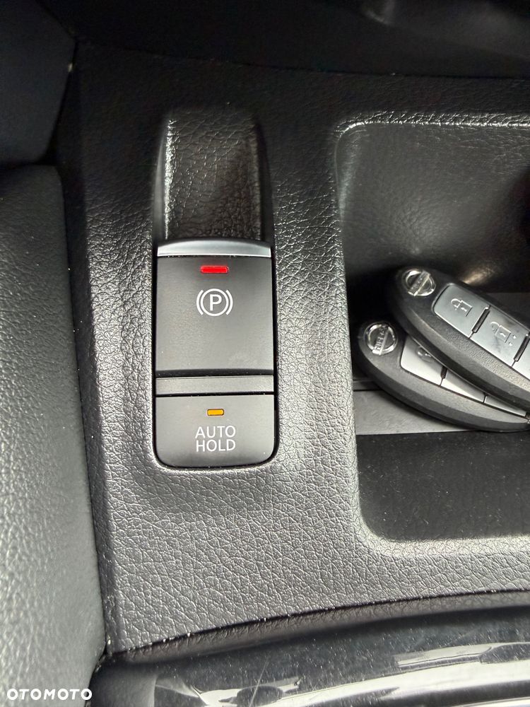 Nissan Qashqai 1.5 dCi Tekna - 26