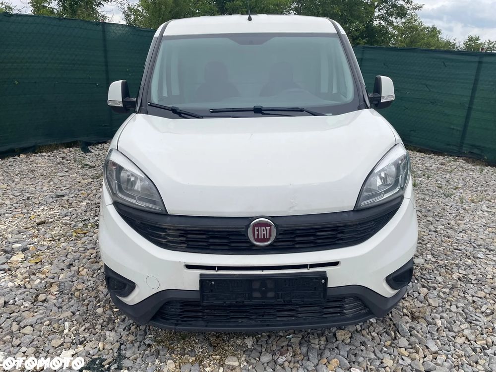 Fiat DOBLO - 11