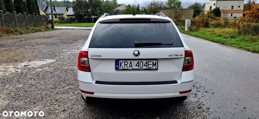 Skoda Octavia 1.6 TDI SCR Active - 5