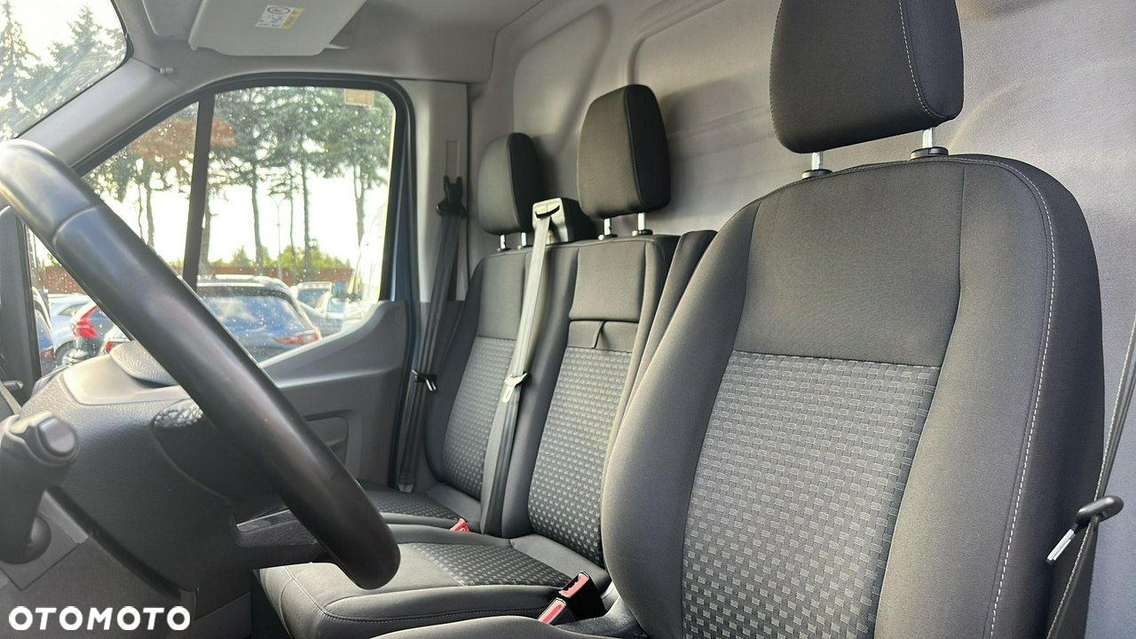 Ford Transit - 9