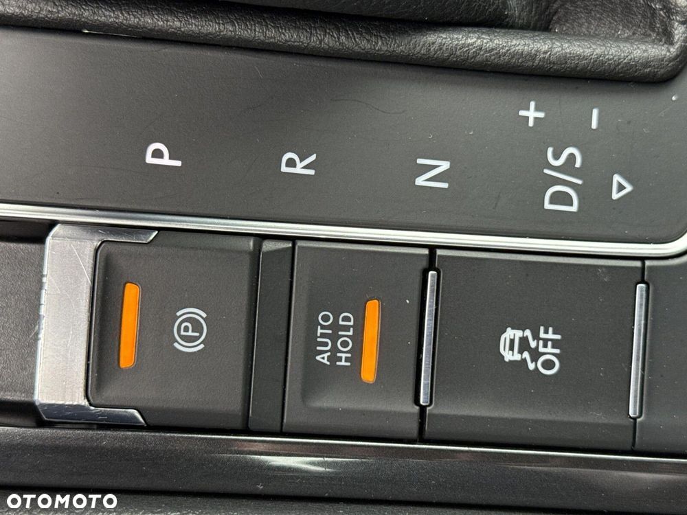 Volkswagen Tiguan - 21