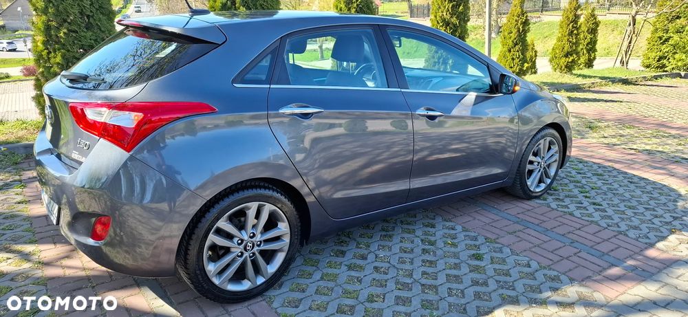 Hyundai i30 1.6 CRDI Intro Edition - 8