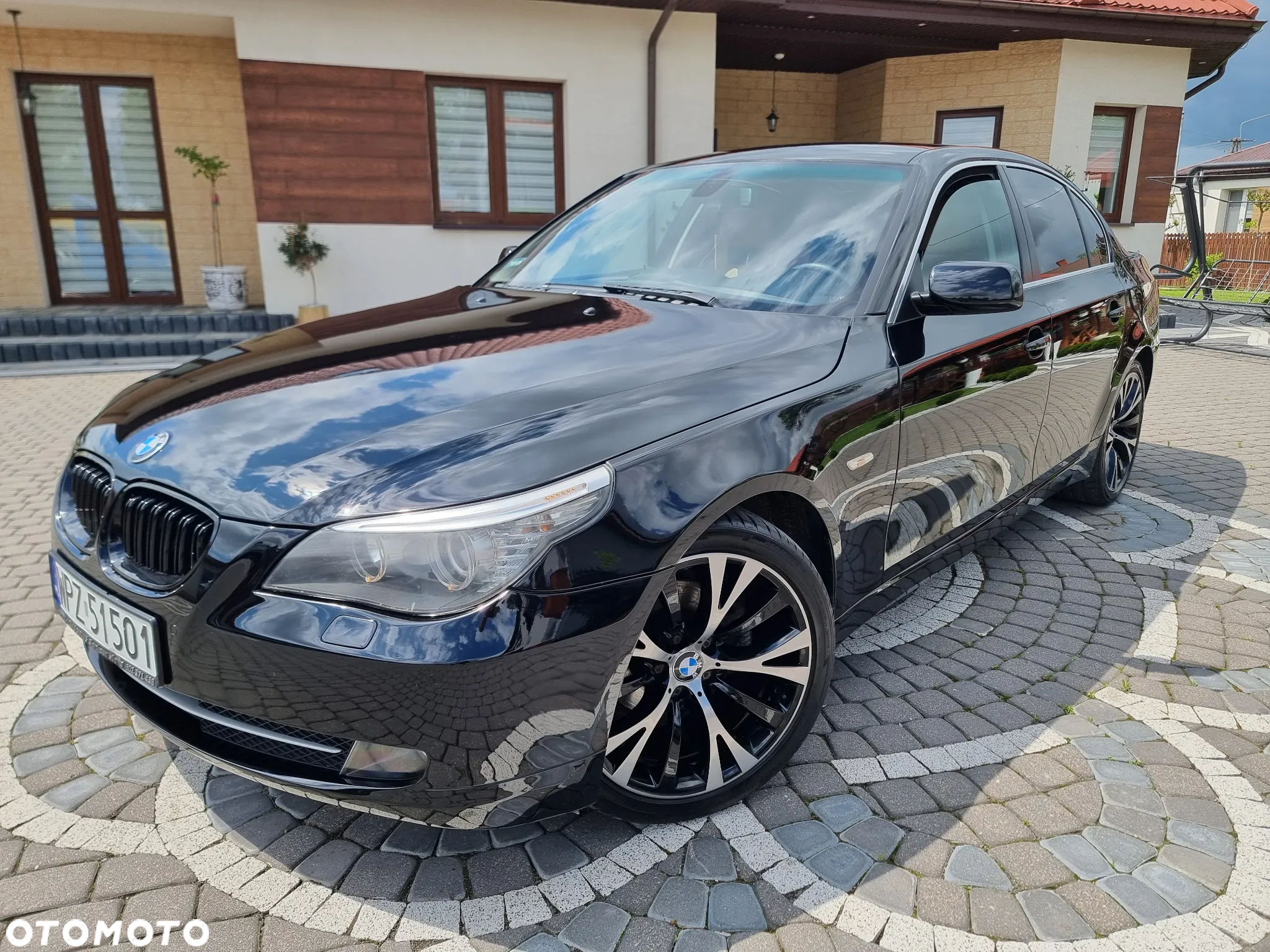 BMW Seria 5 520i - 7