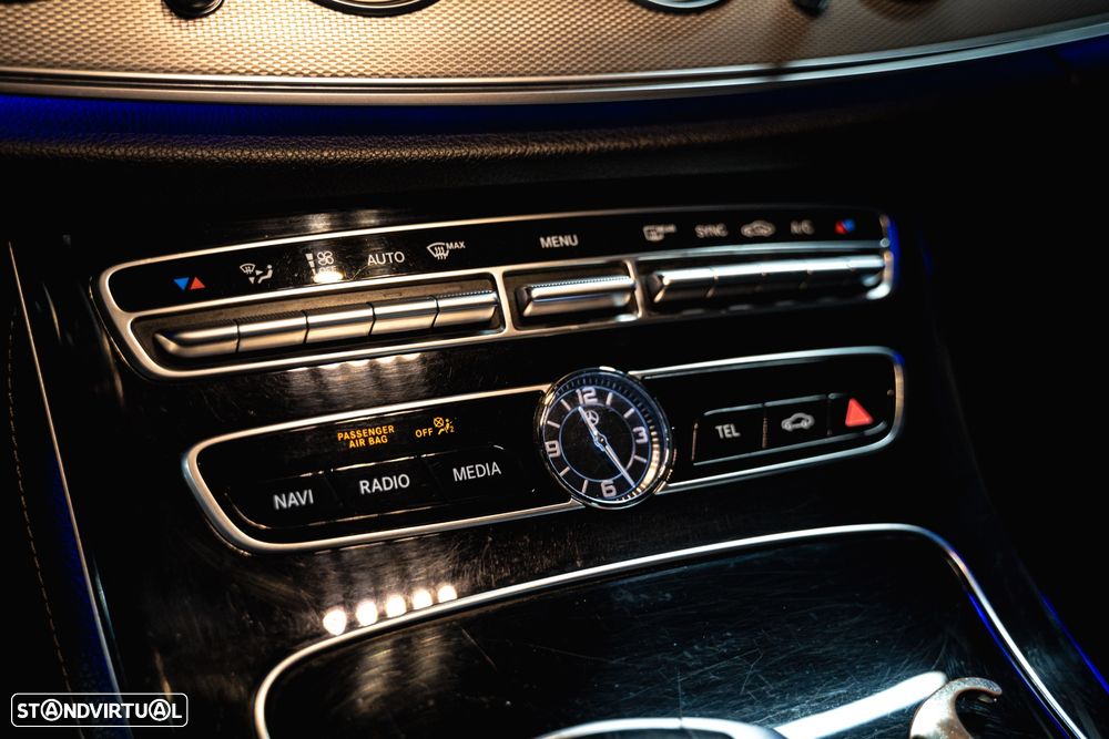Mercedes-Benz E 220 d 9G-TRONIC AMG Line - 14