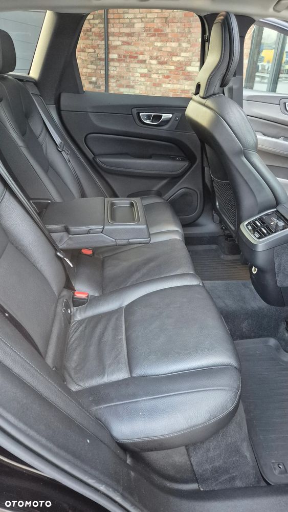 Volvo XC 60 T5 AWD Inscription - 30