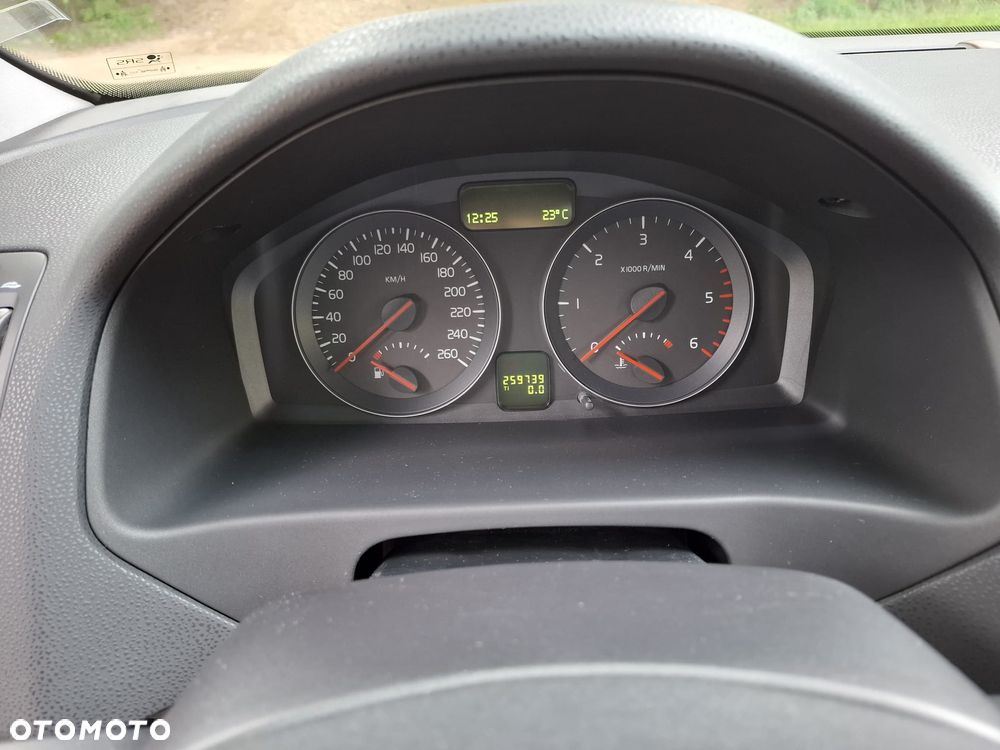 Volvo C30 1.6D - 21