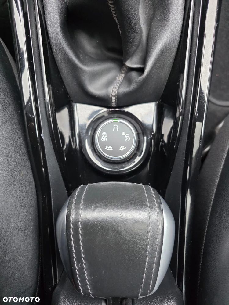 Peugeot 2008 PureTech 110 Stop&Start Crossway - 29
