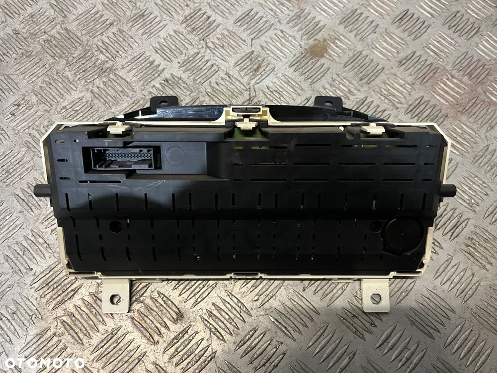 LICZNIK ZEGARY RANGE ROVER SPORT L320 LIFT 3.0D EU - 2