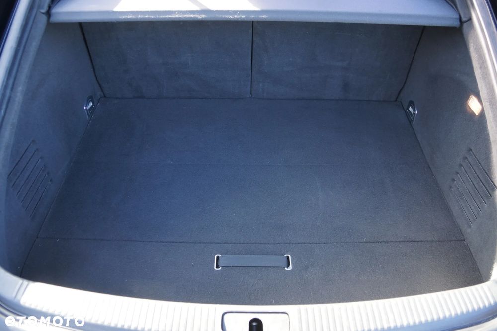 Audi TT Coupé 3.2 quattro - 25