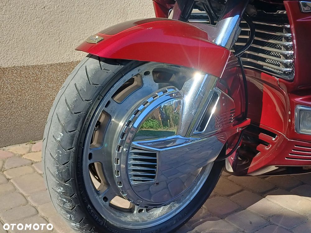 Honda GL - 4