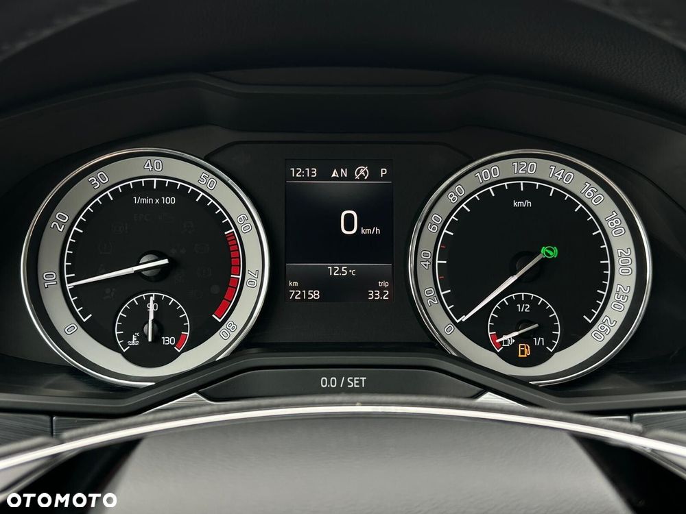 Skoda Superb 2.0 TSI Ambition DSG - 27