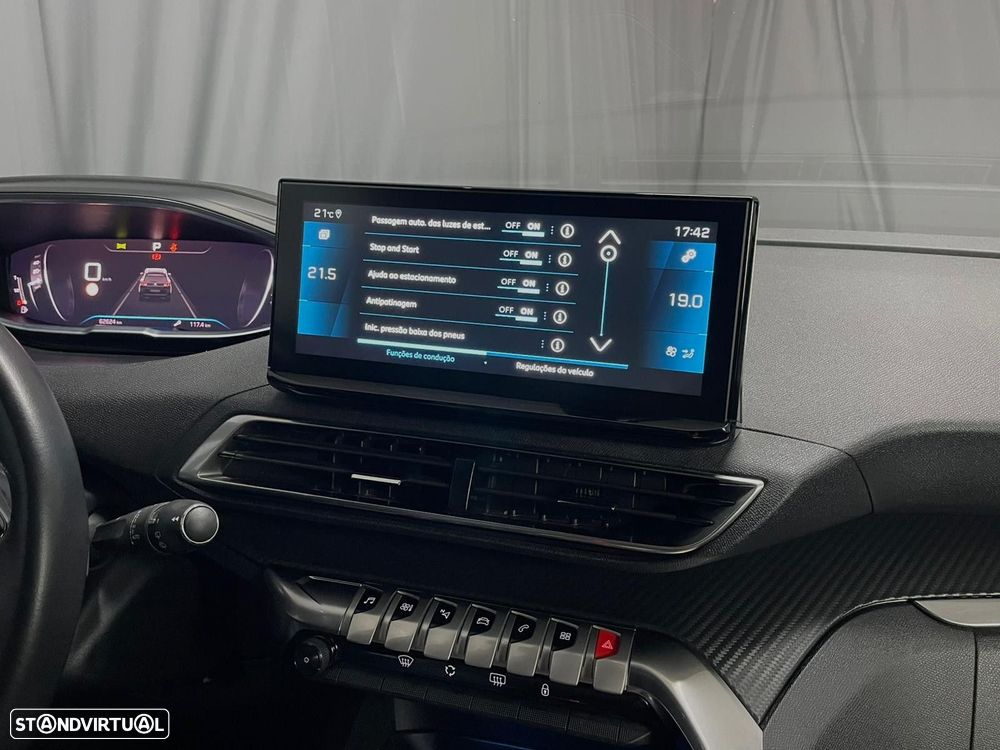 Peugeot 5008 1.5 BlueHDi Allure Pack EAT8 - 22