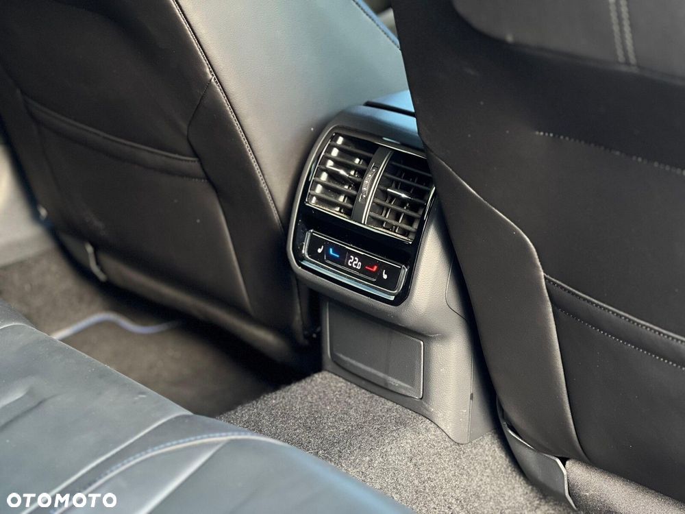 Volkswagen Arteon 2.0 TSI 4Motion R DSG - 20