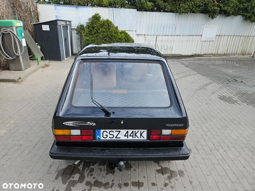 Volkswagen Golf - 23