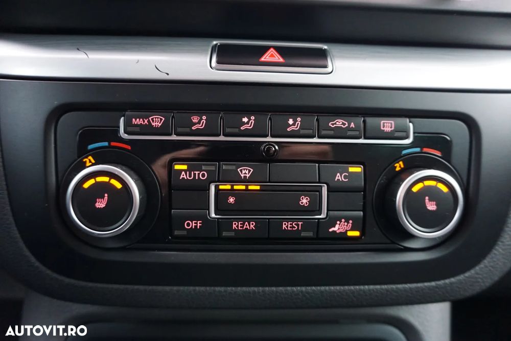 Volkswagen Sharan 2.0 TDI DSG Blue Motion Highline - 21