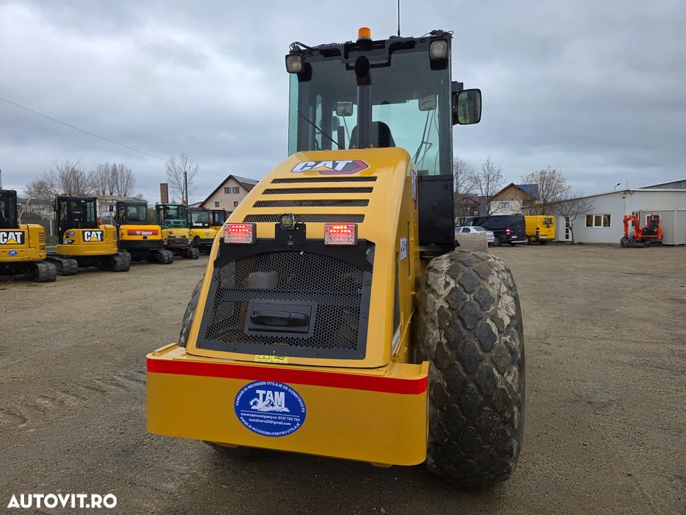 Caterpillar Cat CS-533 cilindru compactor terasament 13 tone hamm ammamn bomag - 4