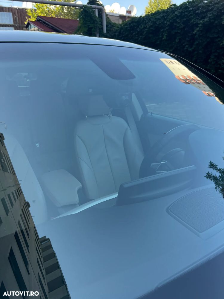BMW Seria 3 320d xDrive AT - 15