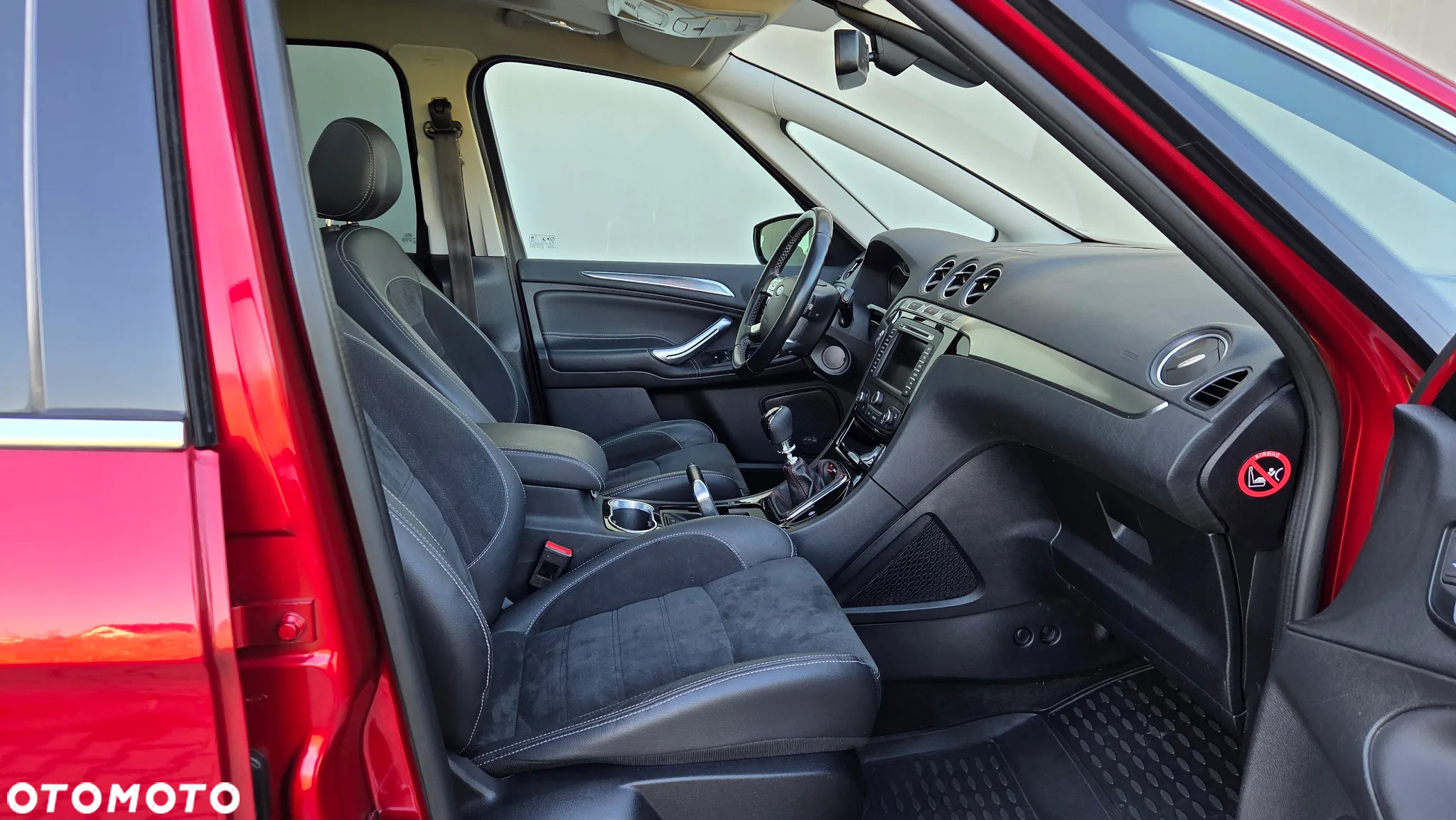 Ford S-Max 2.0 TDCi DPF Titanium - 24