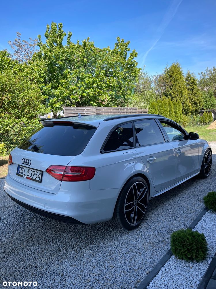Audi A4 Avant 2.0 TDI Multitronic - 27
