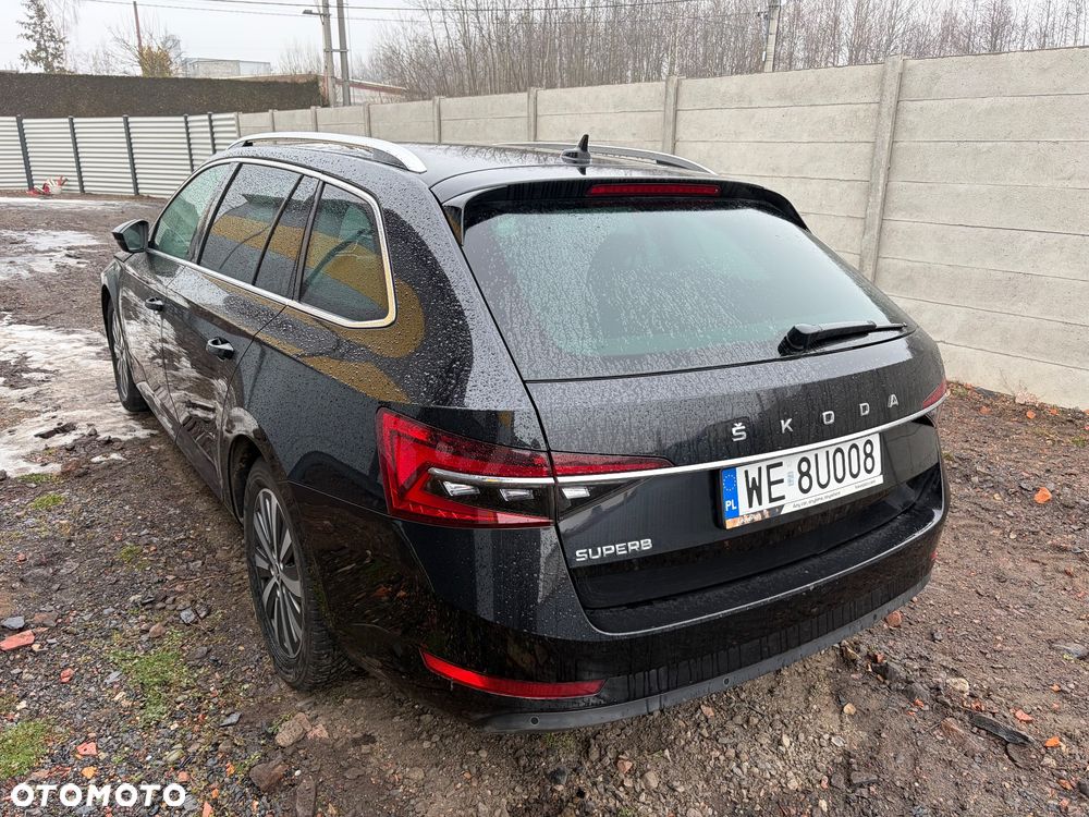 Skoda Superb 2.0 TDI SCR Style DSG - 9