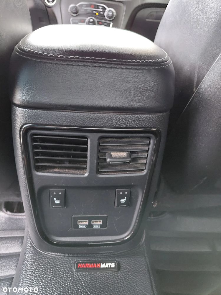 Dodge Charger - 24
