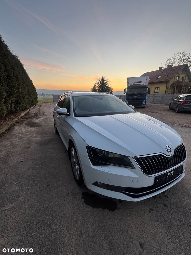 Skoda Superb 2.0 TSI 4x4 DSG SportLine - 11