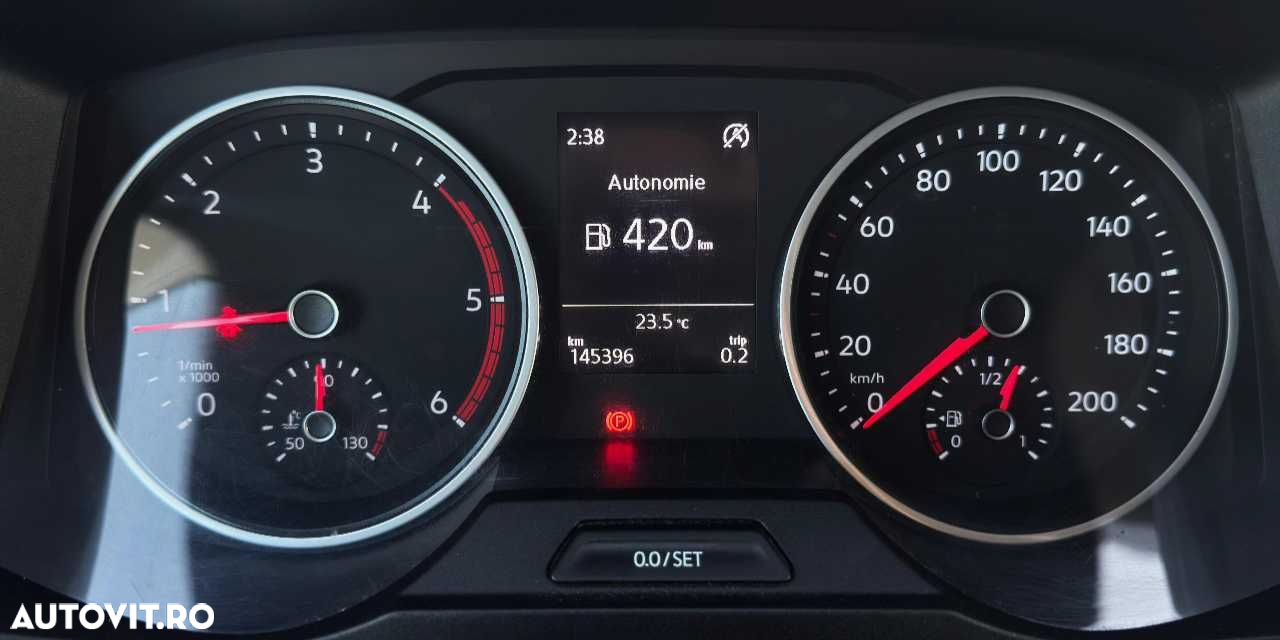 Volkswagen CRAFTER L4H3 6+1 LOCURI - 23