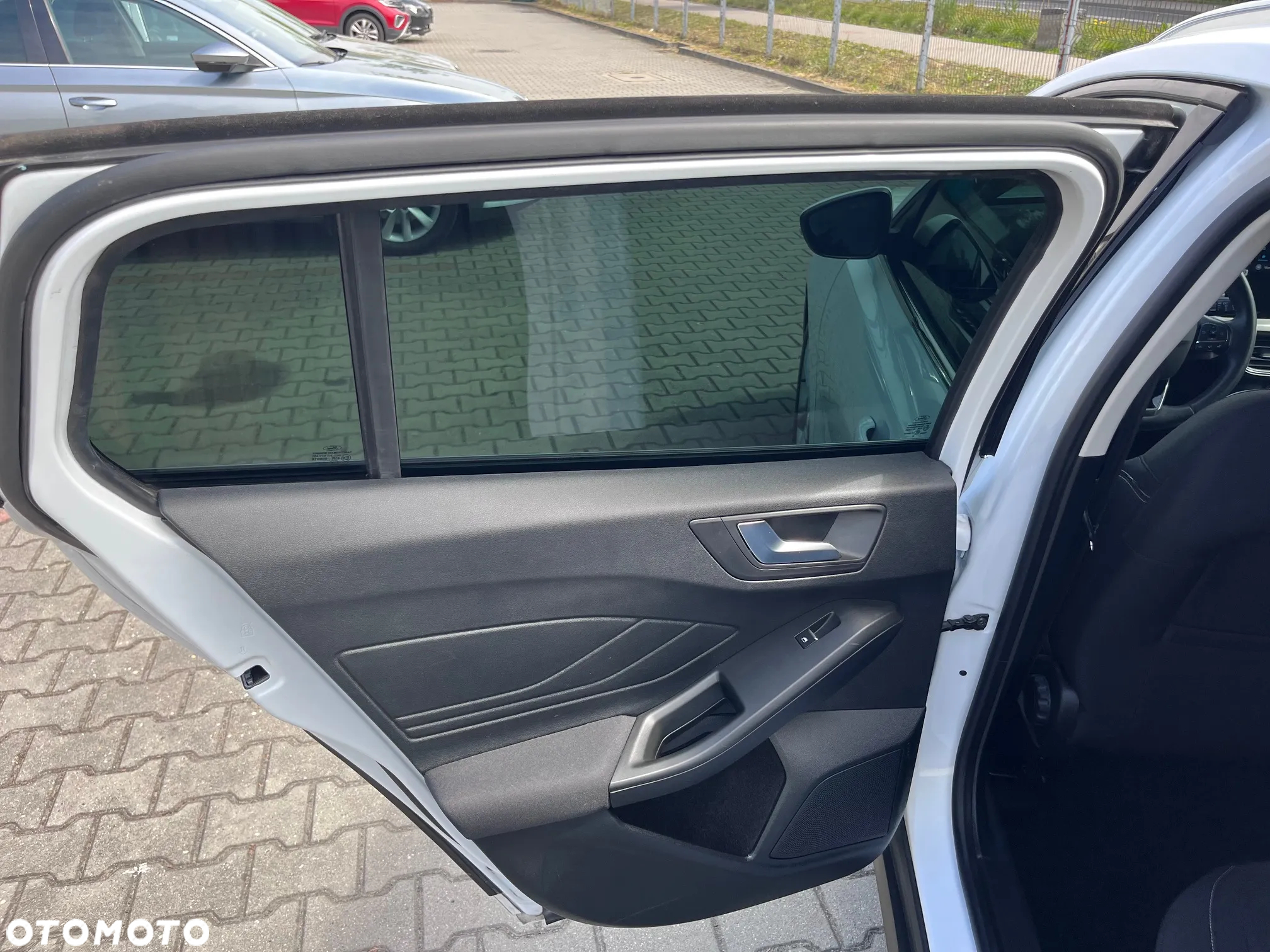 Ford Focus 1.5 EcoBlue Start-Stopp-System TITANIUM EDITION - 9