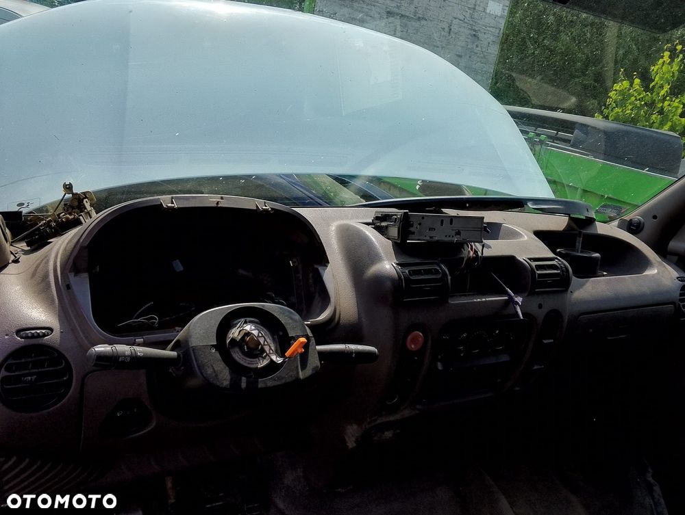 Renault Master II (94-01r.) 2.5 D 92KM. Silnik S8U 772 - 2998810 Skrzynia PF1 011 - C028682. Cały na części. GWARANCJA !!! - 4