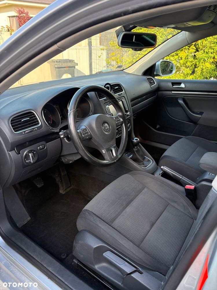 Volkswagen Golf 2.0 TDI DPF Comfortline - 4