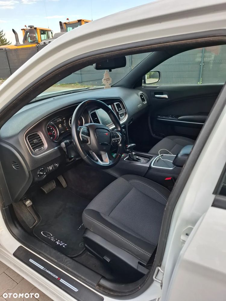 Dodge Charger 3.6 GT - 14