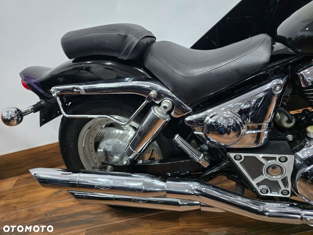 Suzuki Marauder - 22
