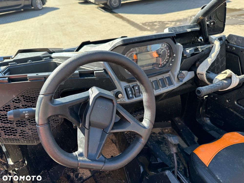 Polaris RZR - 7