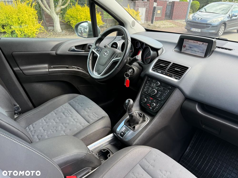 Opel Meriva 1.4 T Cosmo - 26