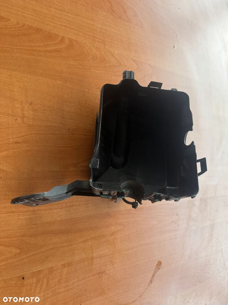 Obudowa skrzynki bezpieczników Citroen c4 II 9671911780 - 2