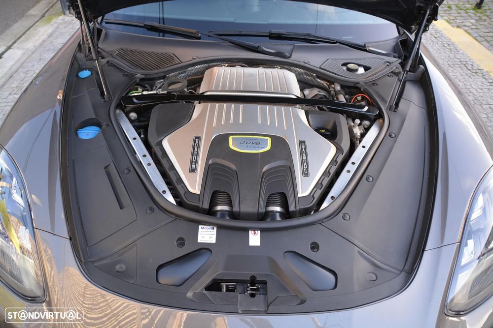 Porsche Panamera Sport Turismo Turbo S E-Hybrid - 57