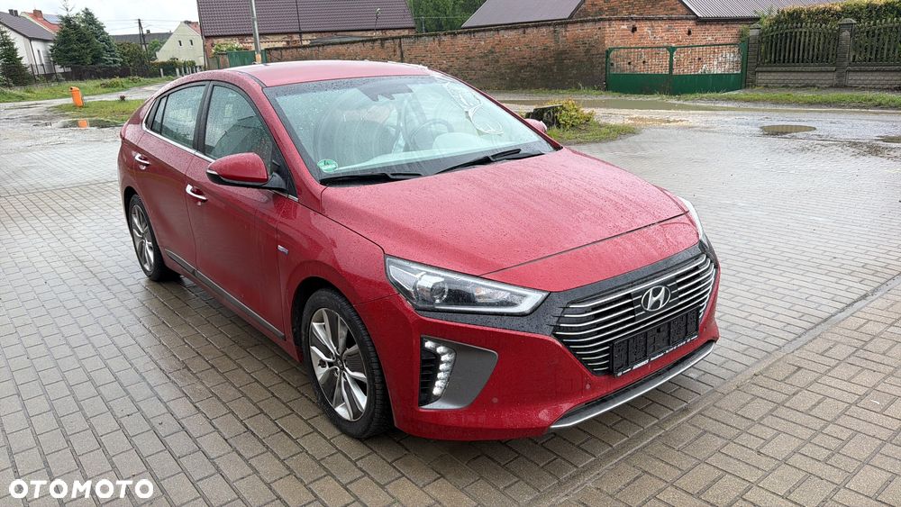 Hyundai IONIQ 1.6 GDI Premium - 4